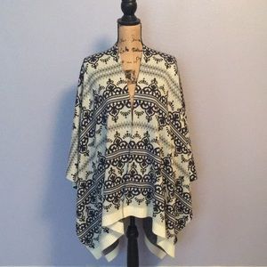 TAHARI PONCHO- CARDIGAN
